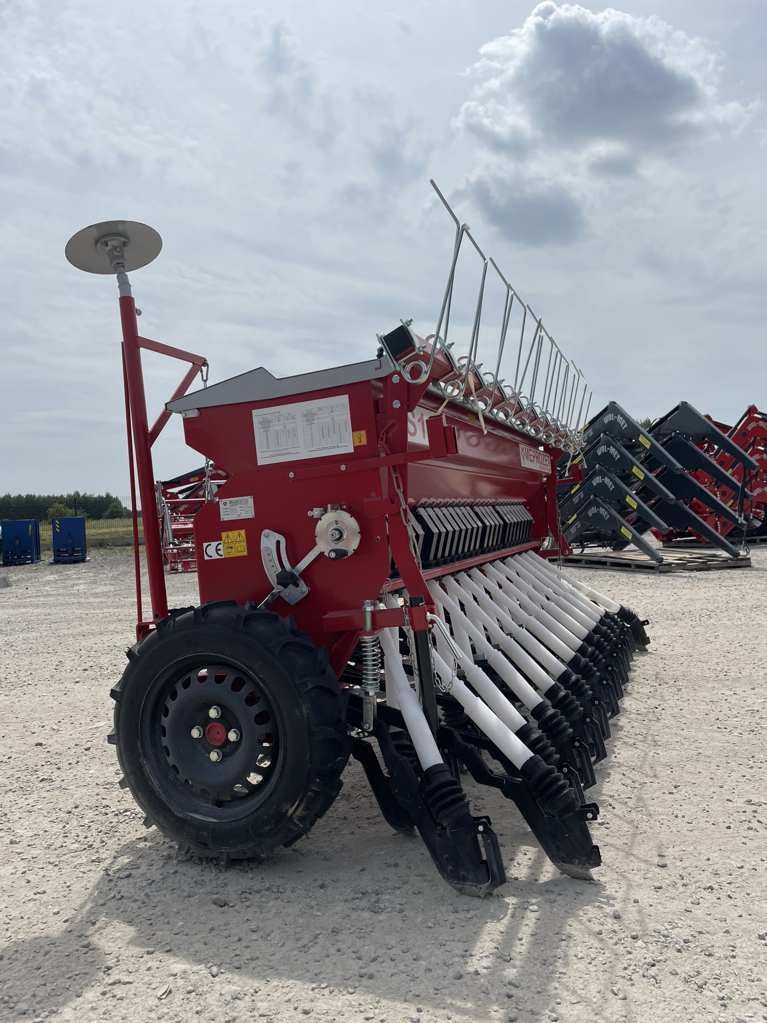 Siewnik Meprozet 3,0m S 107 znaczniki mechaniczne + pomost - obrazek 5